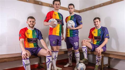 calcio gay|«Sono un calciatore e sono gay». La storia di Rosario。